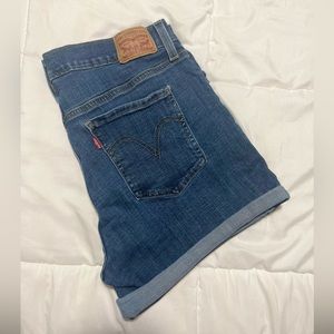Levi’s Mid Length Shorts